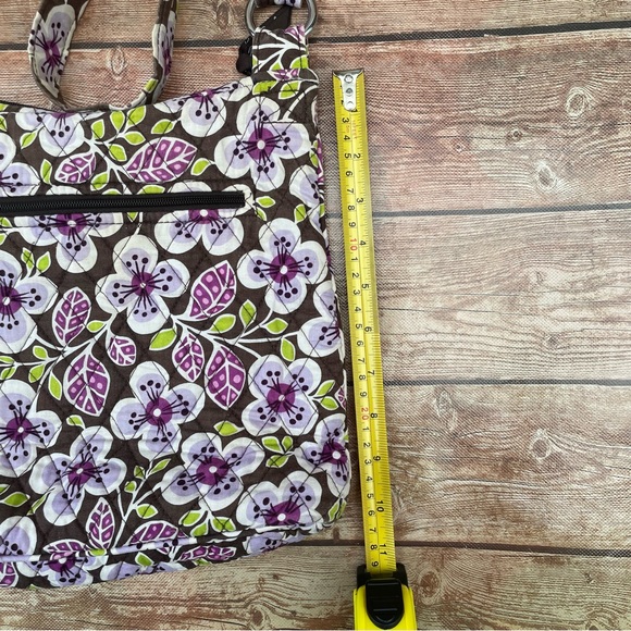 Vera Bradley Plum Petals Hipster Crossbody
Bag Shoulder green/purple - Picture 14 of 14